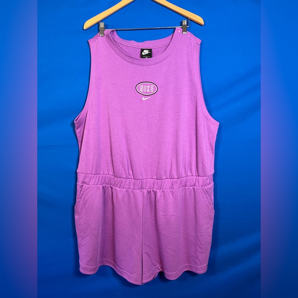 Nike Women’s Jumper Romper With Shoulder Snap Closure Plus Size 3X